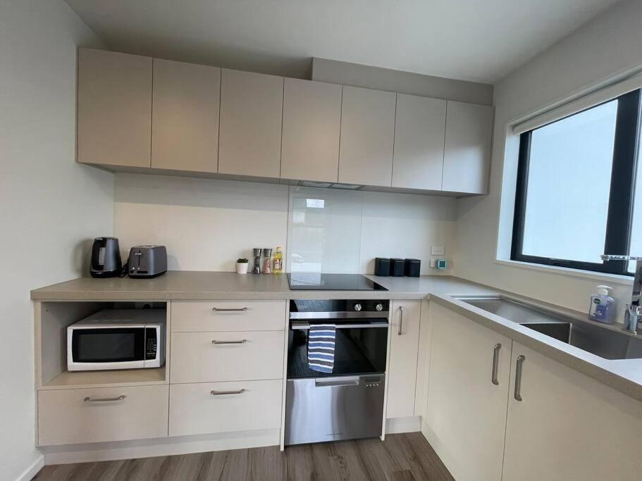 Cbd Luxury Parkside Living 2 Bedroom With Parking Christchurch Buitenkant foto
