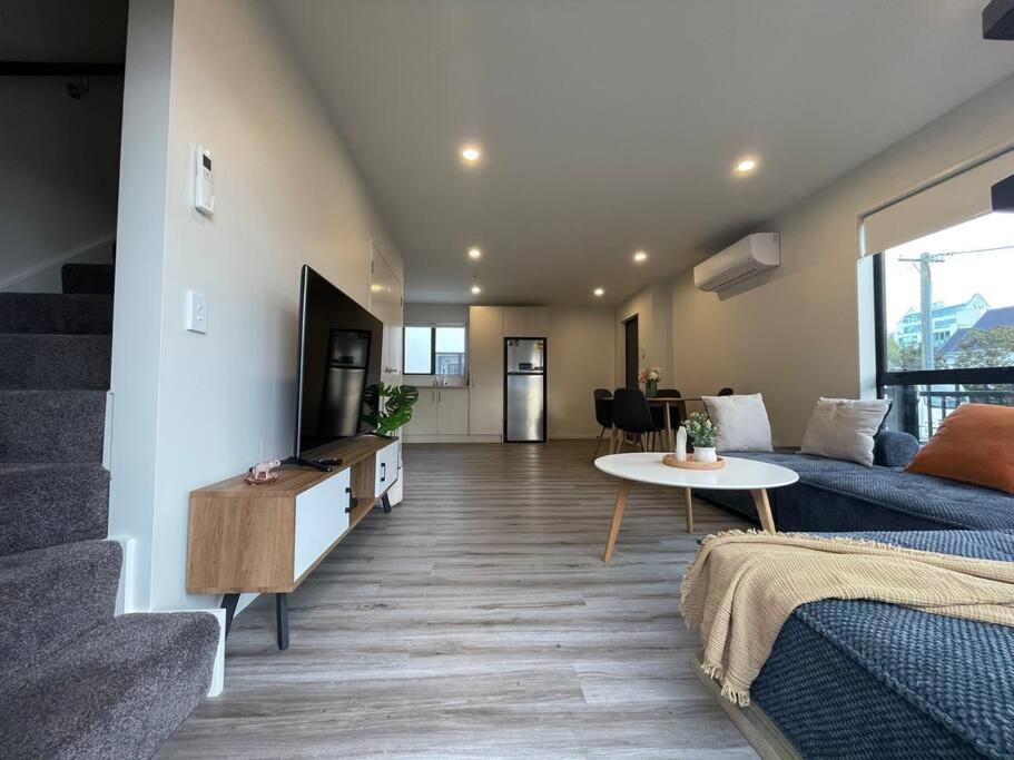 Cbd Luxury Parkside Living 2 Bedroom With Parking Christchurch Buitenkant foto